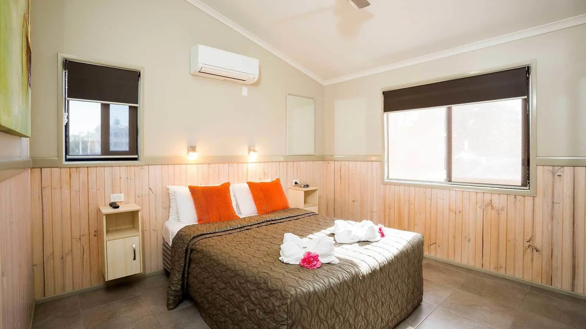 Hotel Ocean Beach Tourist Park Gold Coast